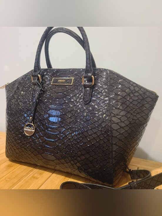 Dkny Handbags - Rare DKNY 100% Genuine Crocodile Leather Large Satchel
